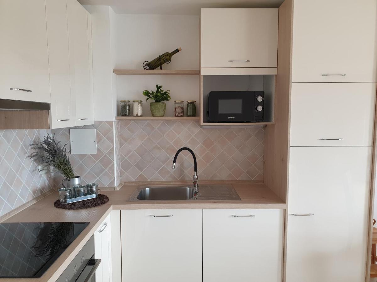 Apartment Maeistro By Privileggio Residence Ровинь Экстерьер фото